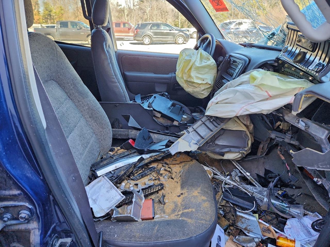 2004 Ford Explorer xls