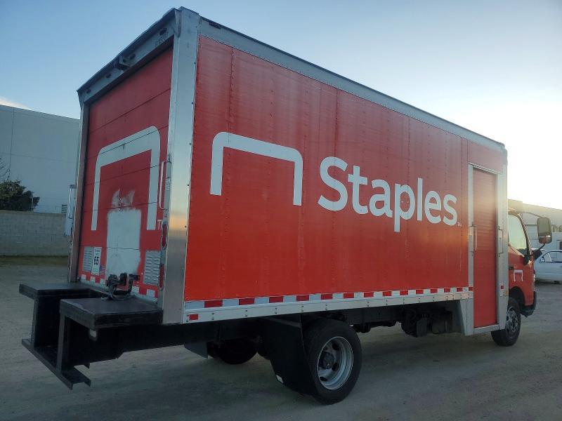 2017 Hino 195 box Truck