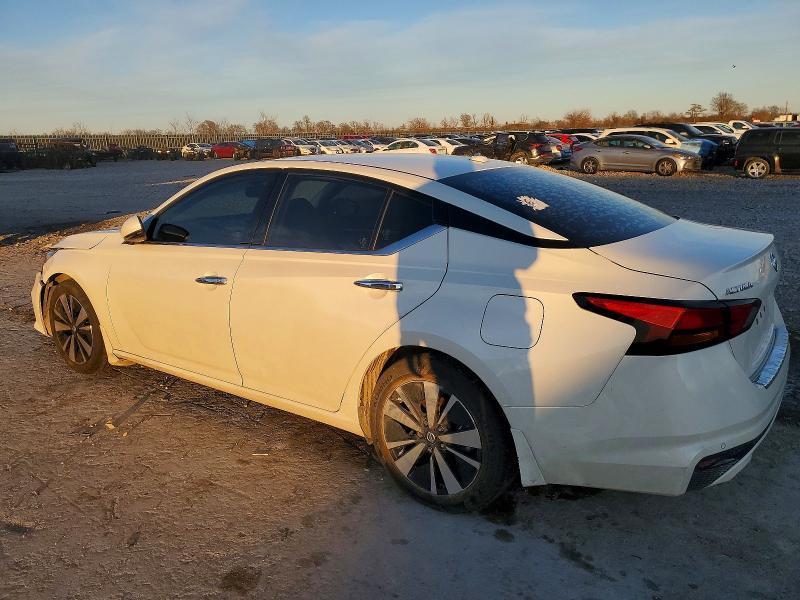 2019 Nissan Altima sv