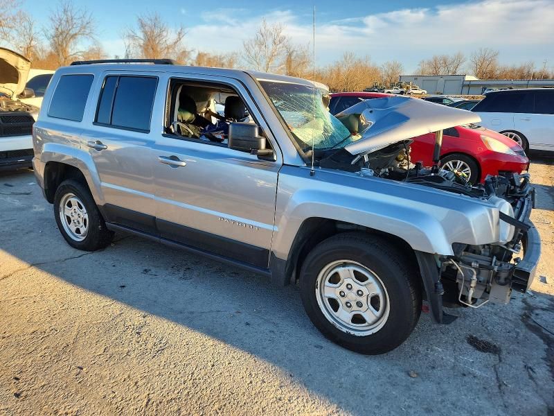 2016 Jeep Patriot Sport