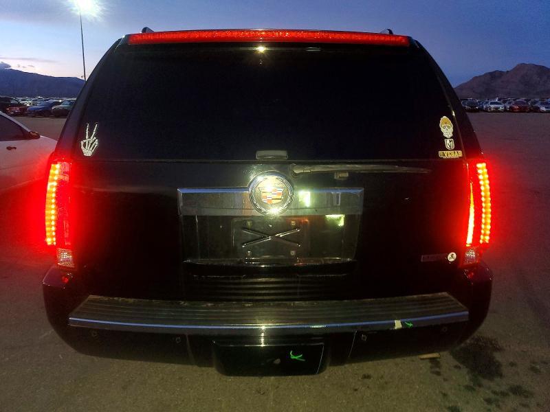 2013 Cadillac Escalade esv Luxury