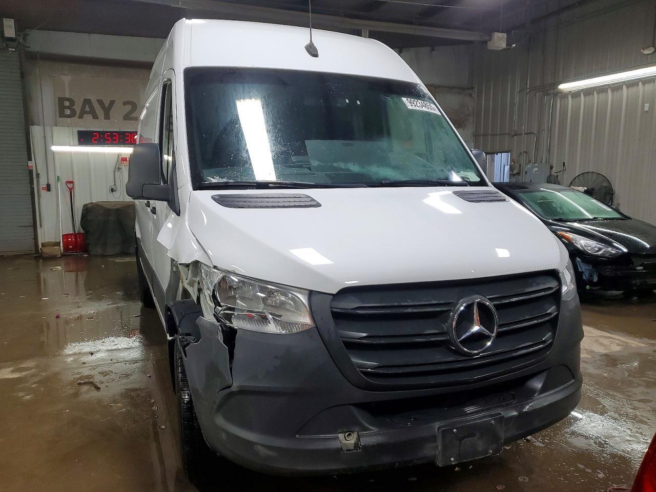 2023 Mercedes-Benz Sprinter 2500