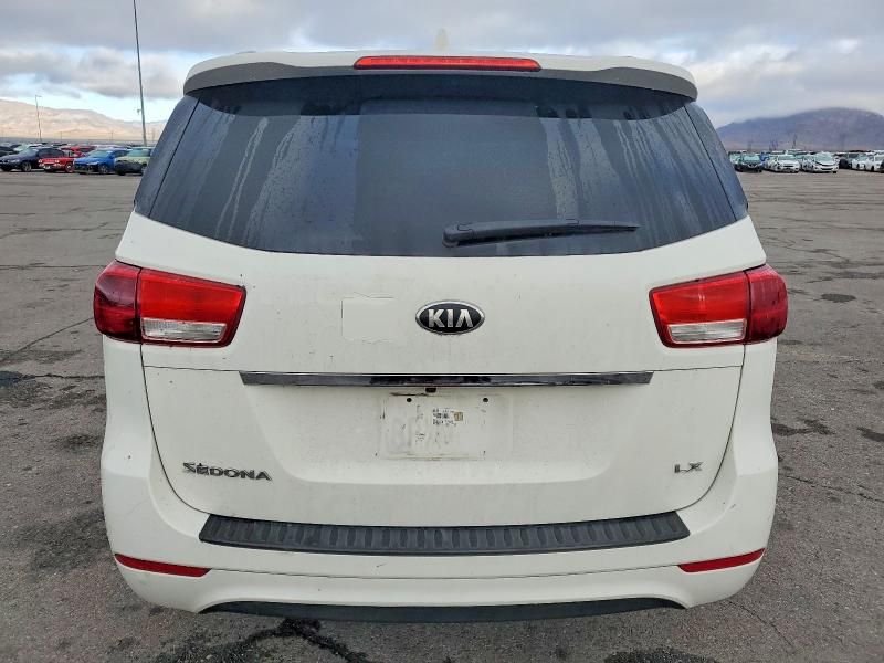 2016 KIA Sedona lx