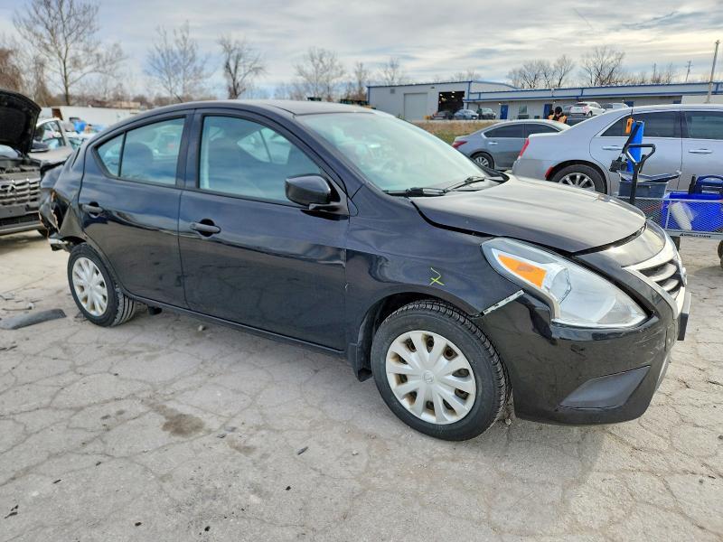 2016 Nissan Versa s