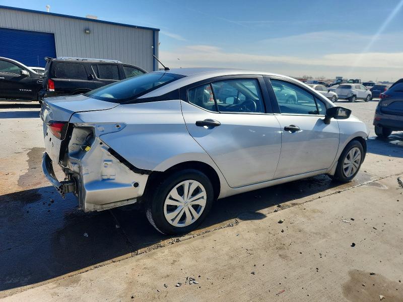 2024 Nissan Versa s