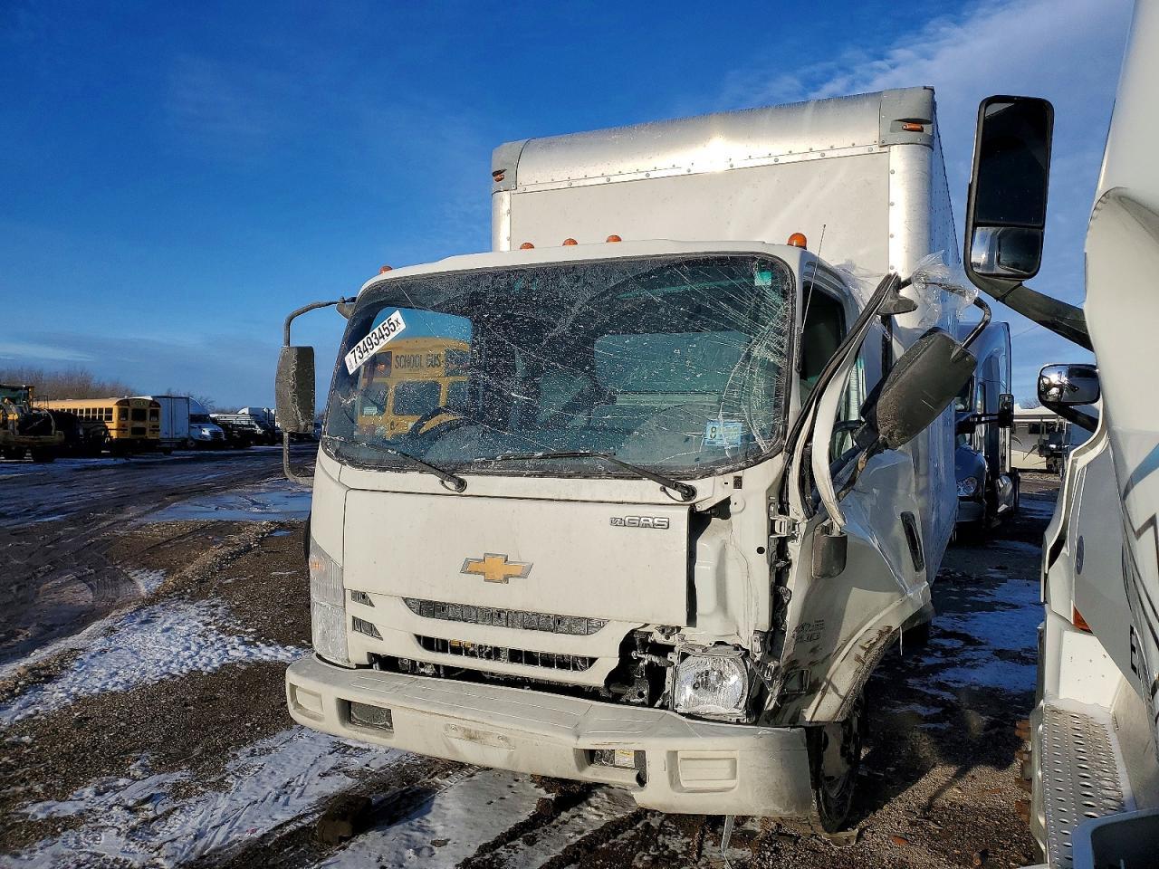 2016 Chev Rolet 4500 BOX Truck