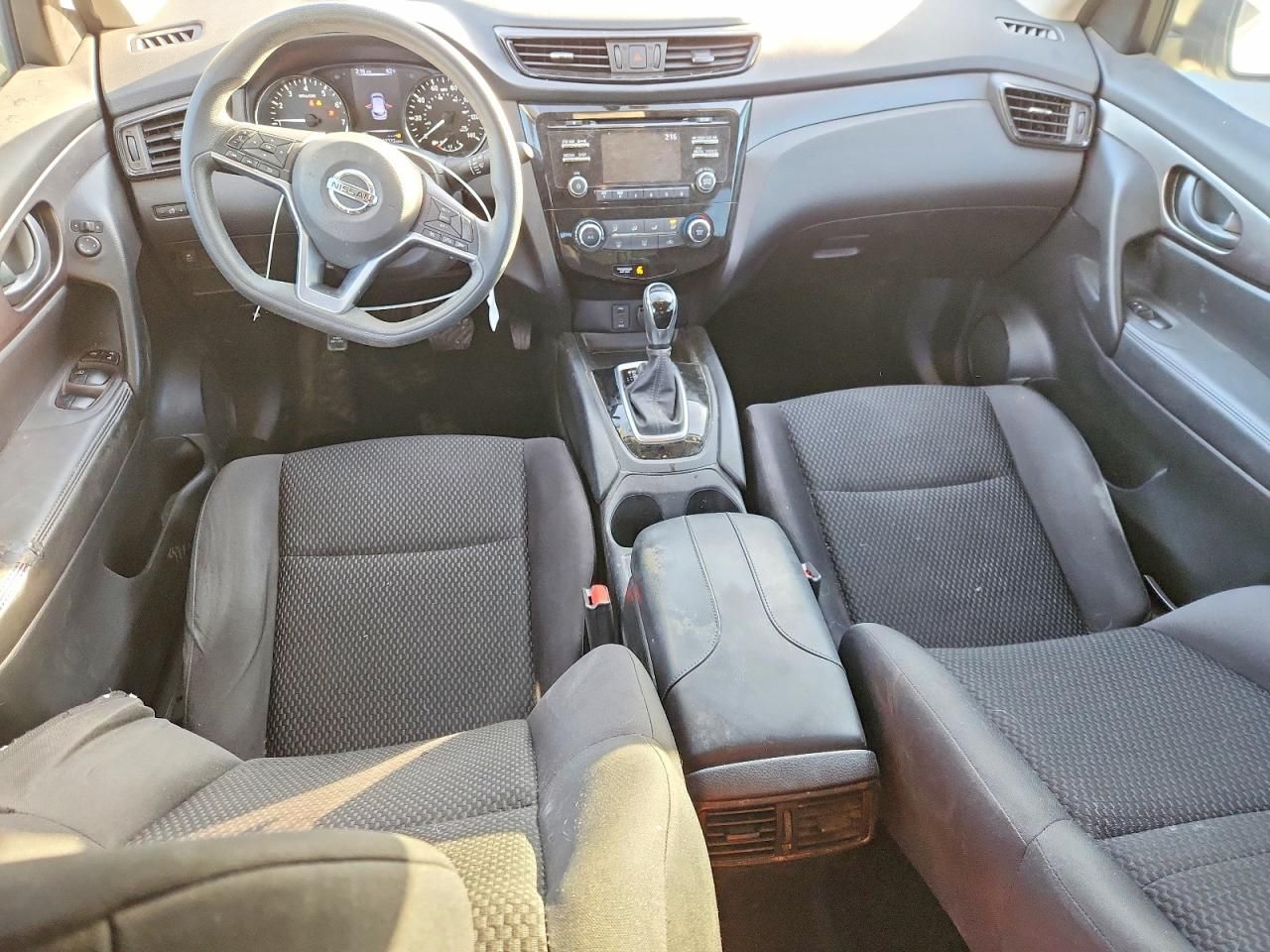 2017 Nissan Rogue Sport s