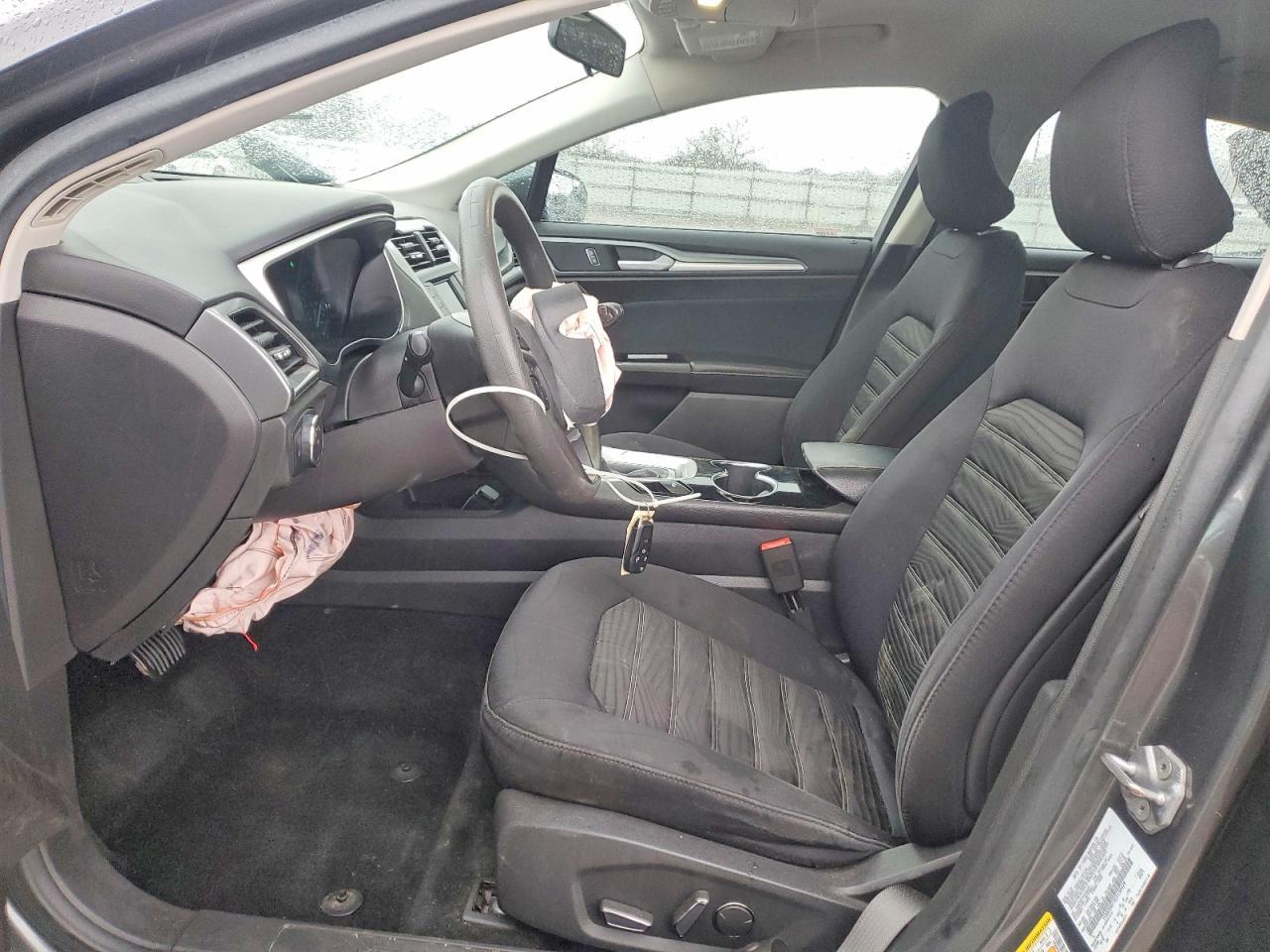 2016 Ford Fusion se