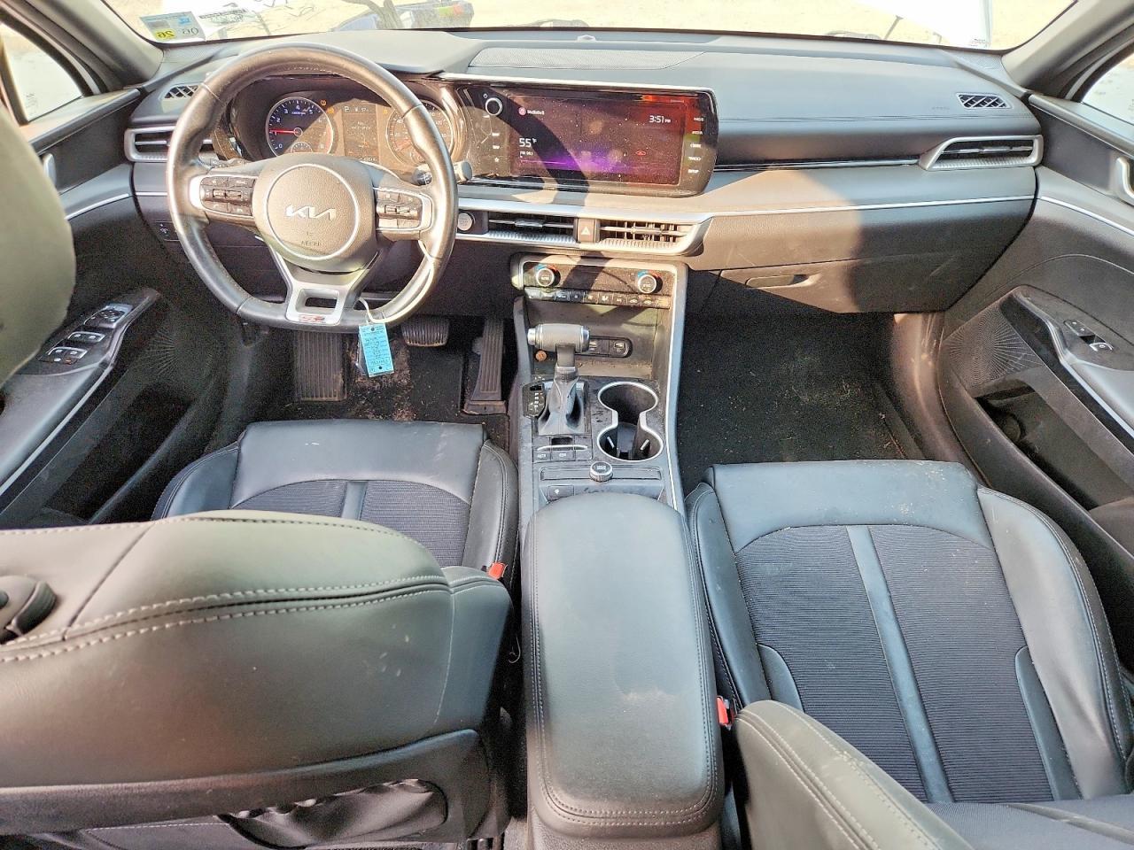 2022 KIA K5 gt Line