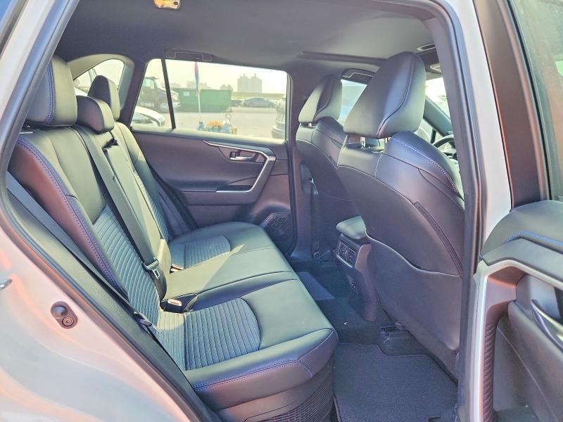 2020 Toyota Rav4 xse