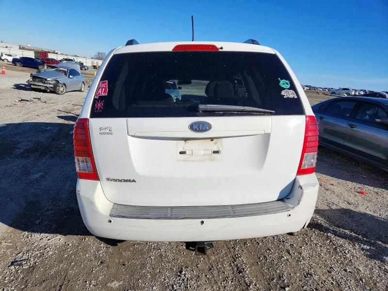 2011 KIA Sedona lx