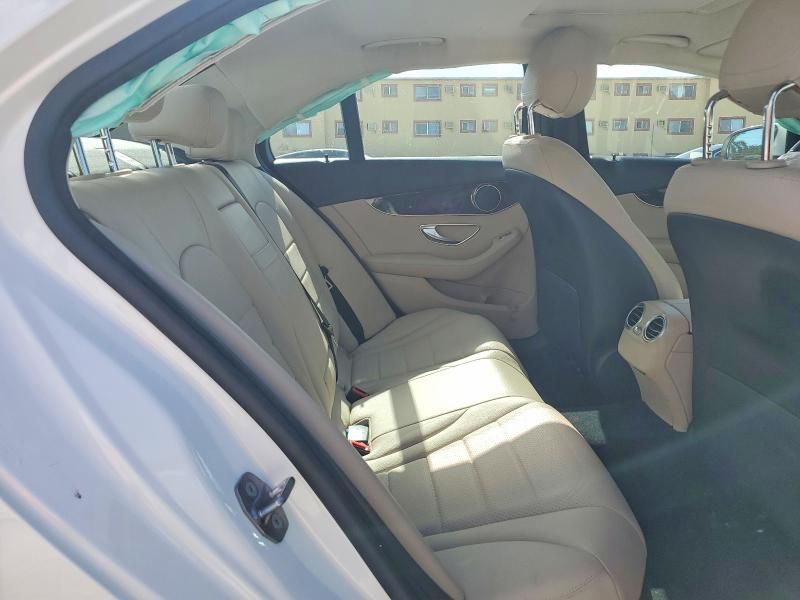 2019 Mercedes-Benz C300