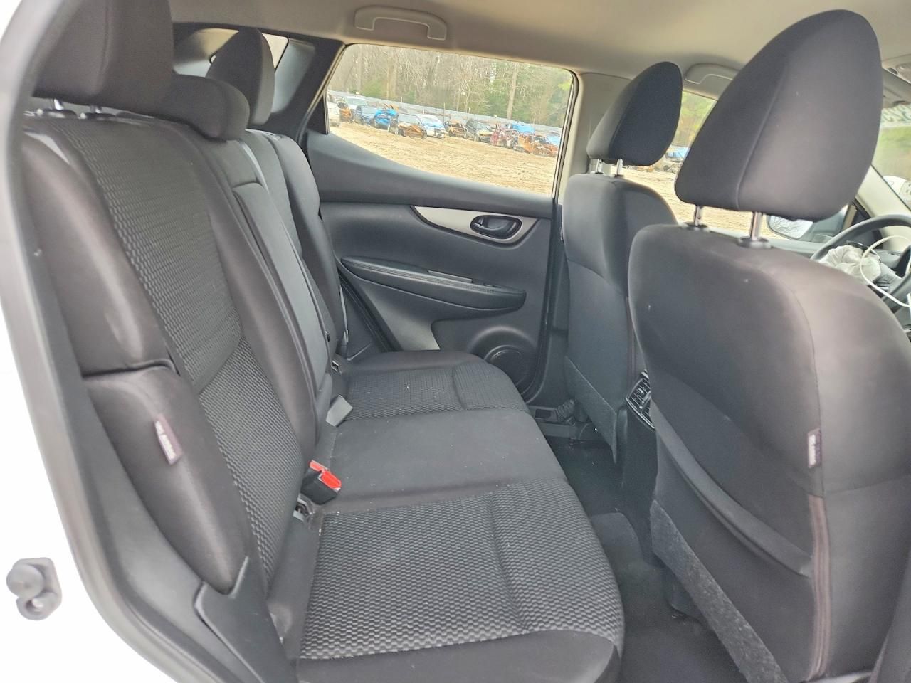 2021 Nissan Rogue Sport s