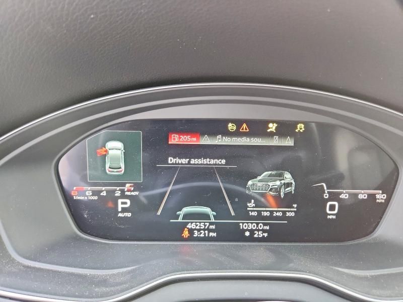 2023 Audi Q5 Premium Plus 45