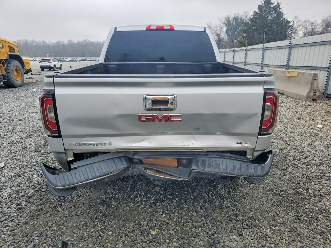 2017 GMC Sierra C1500 slt