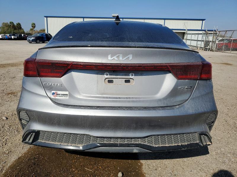 2024 KIA Forte gt Line