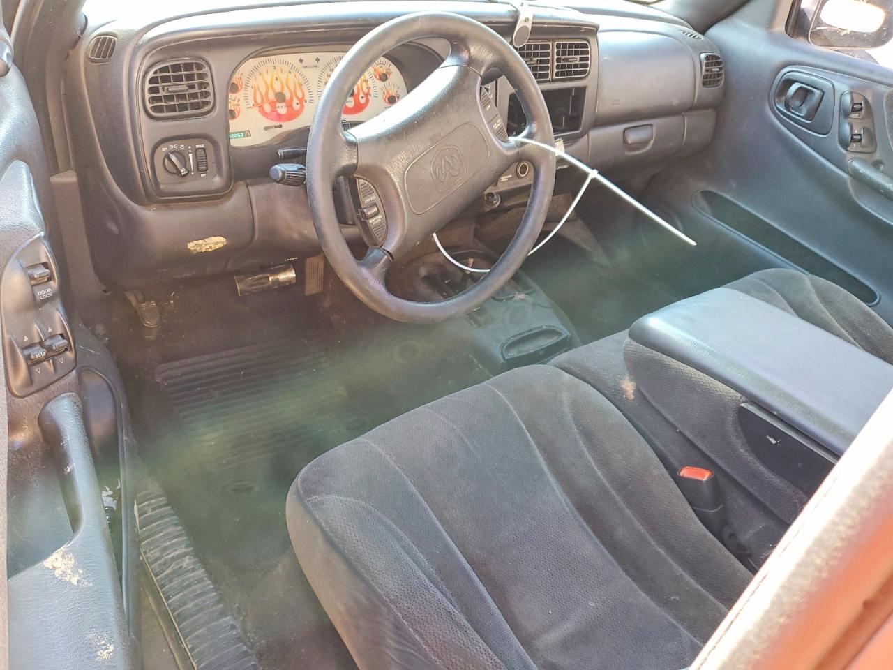 2000 Dodge Dakota