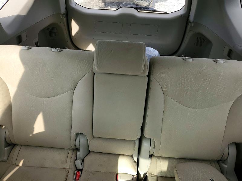 2013 Toyota Prius v