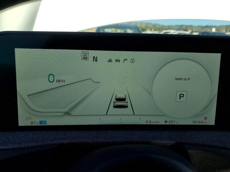 2023 KIA EV6 Light