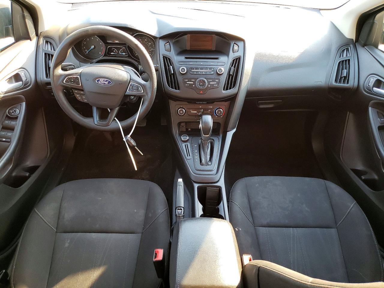 2017 Ford Focus se