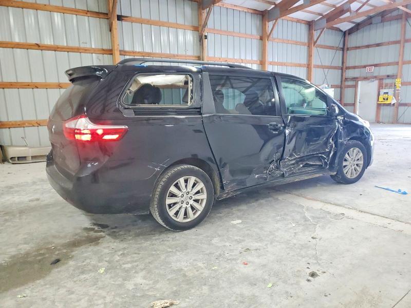2017 Toyota Sienna le