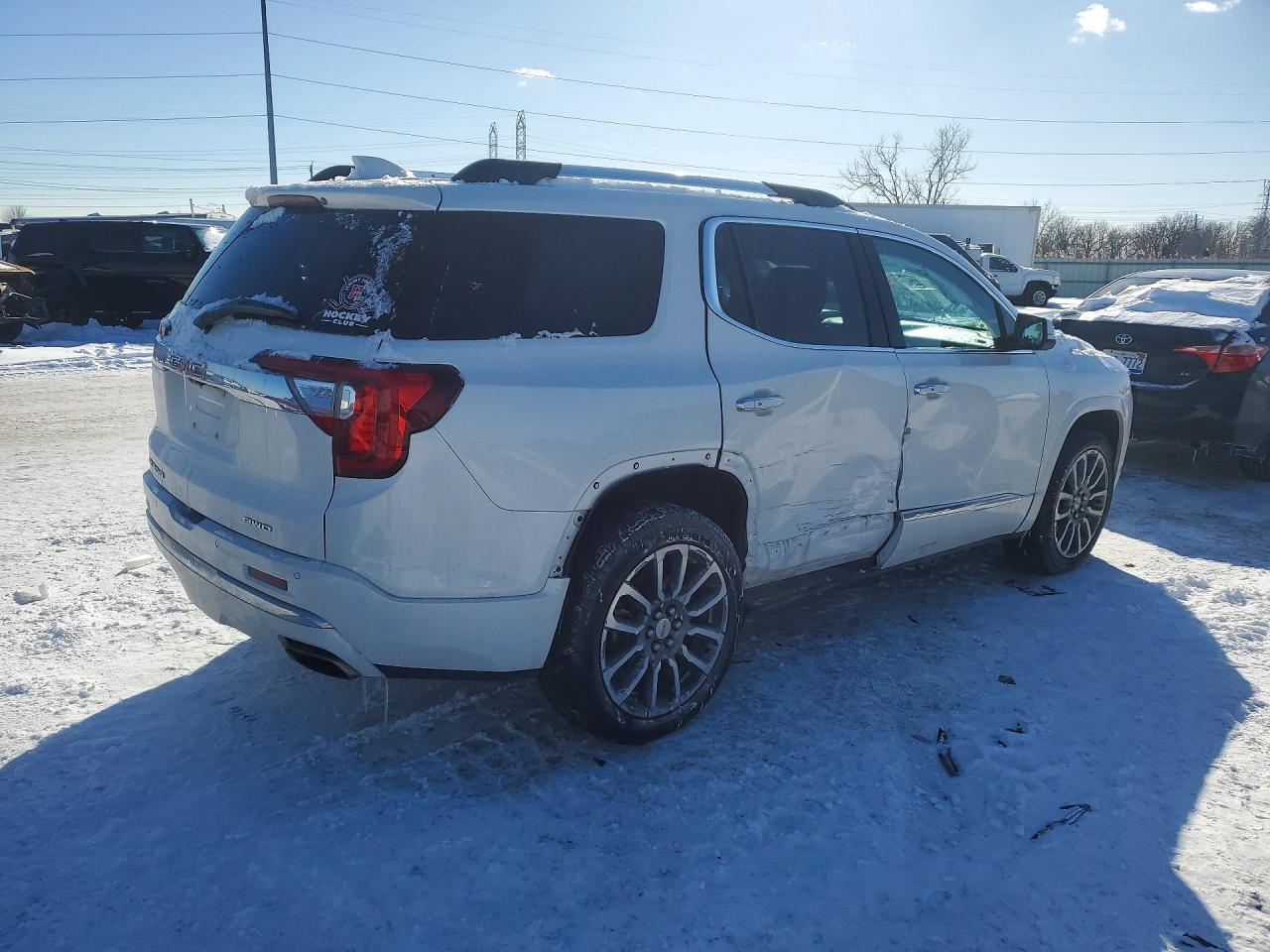 2020 GMC Acadia Denali