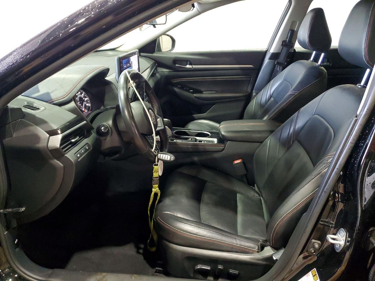 2023 Nissan Altima sr
