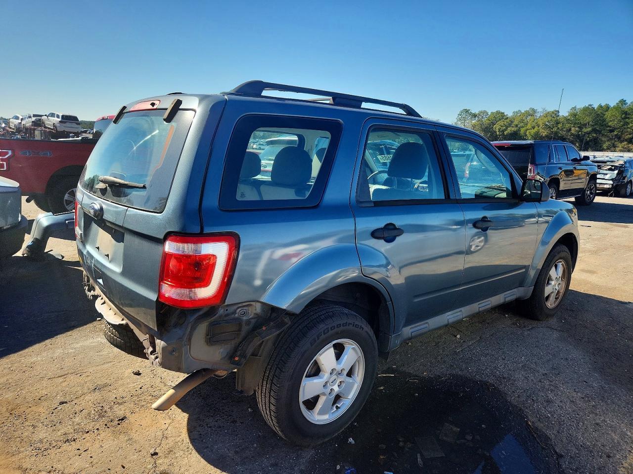 2012 Ford Escape xls