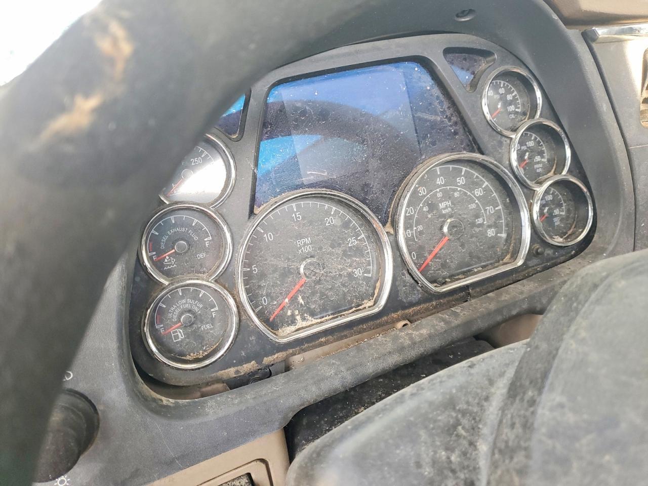 2018 Peterbilt Tractor 579