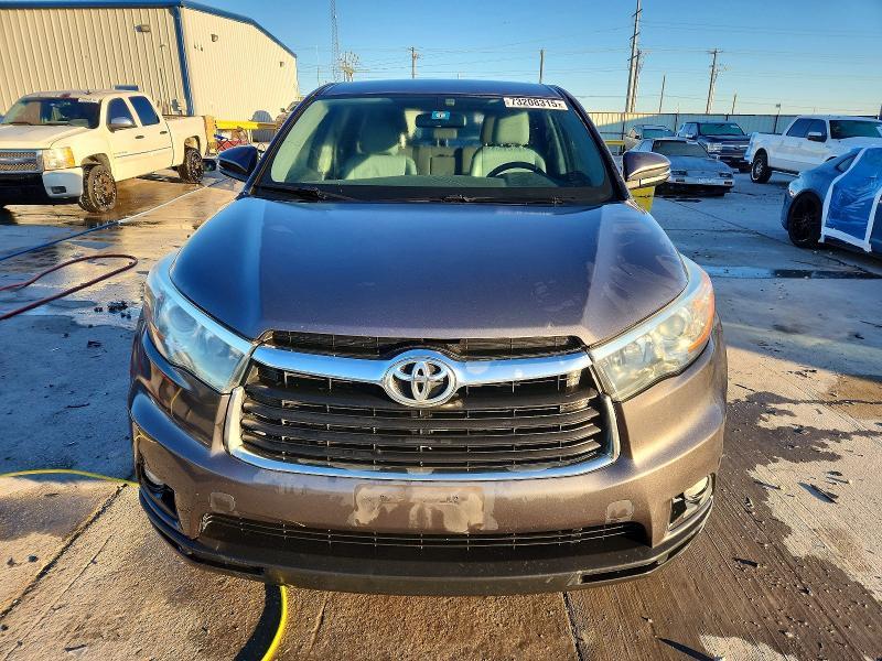 2016 Toyota Highlander le
