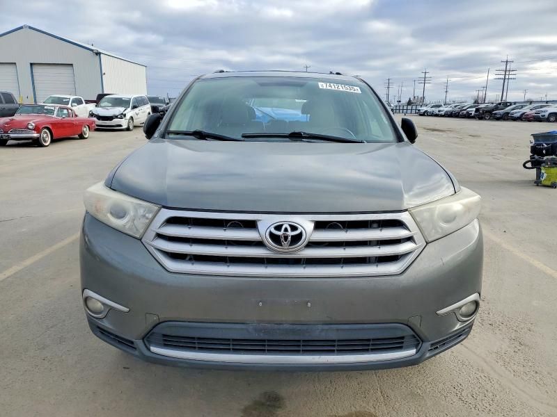 2011 Toyota Highlander Base