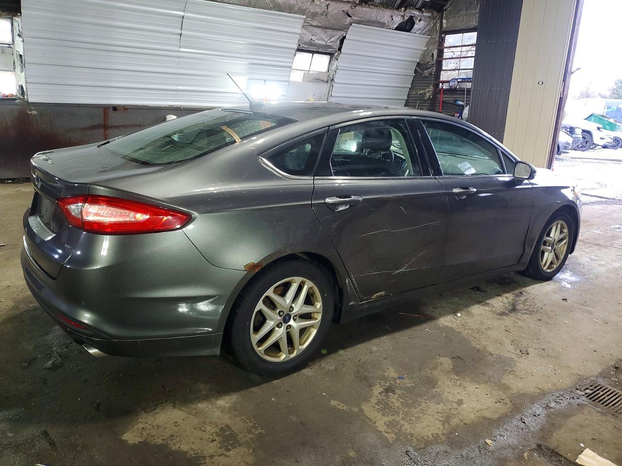 2016 Ford Fusion se