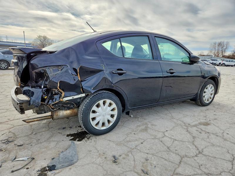 2016 Nissan Versa s