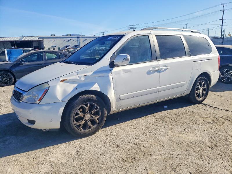 2012 KIA Sedona lx