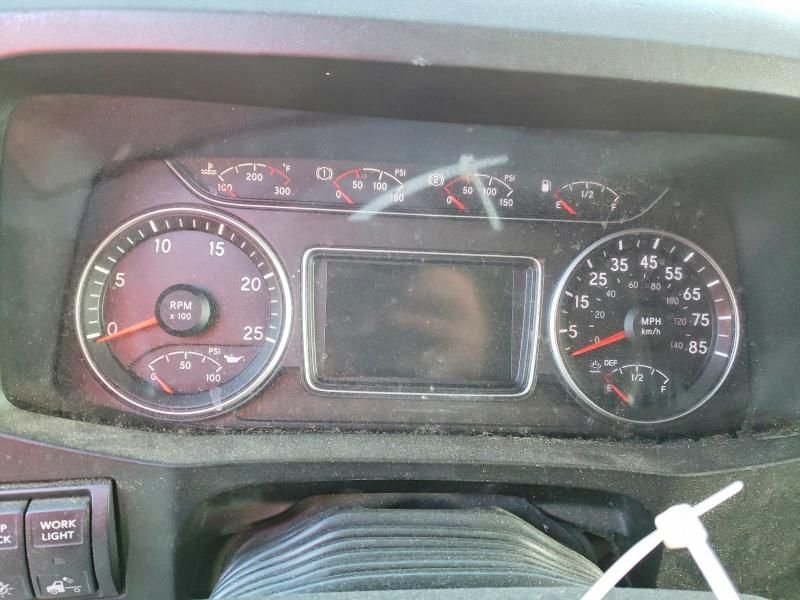 2018 International LT625 Semi Truck