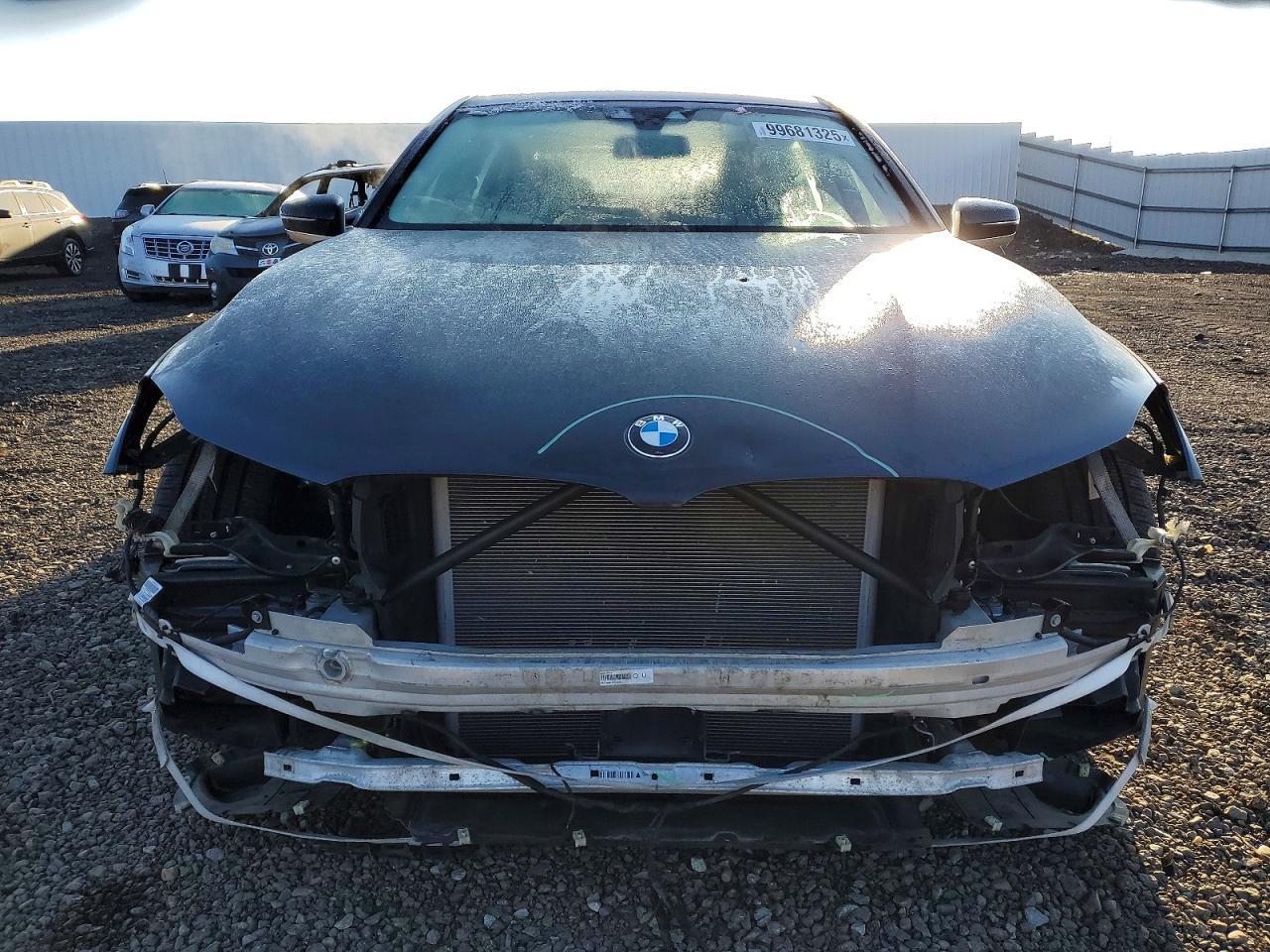 2016 BMW 750 xi
