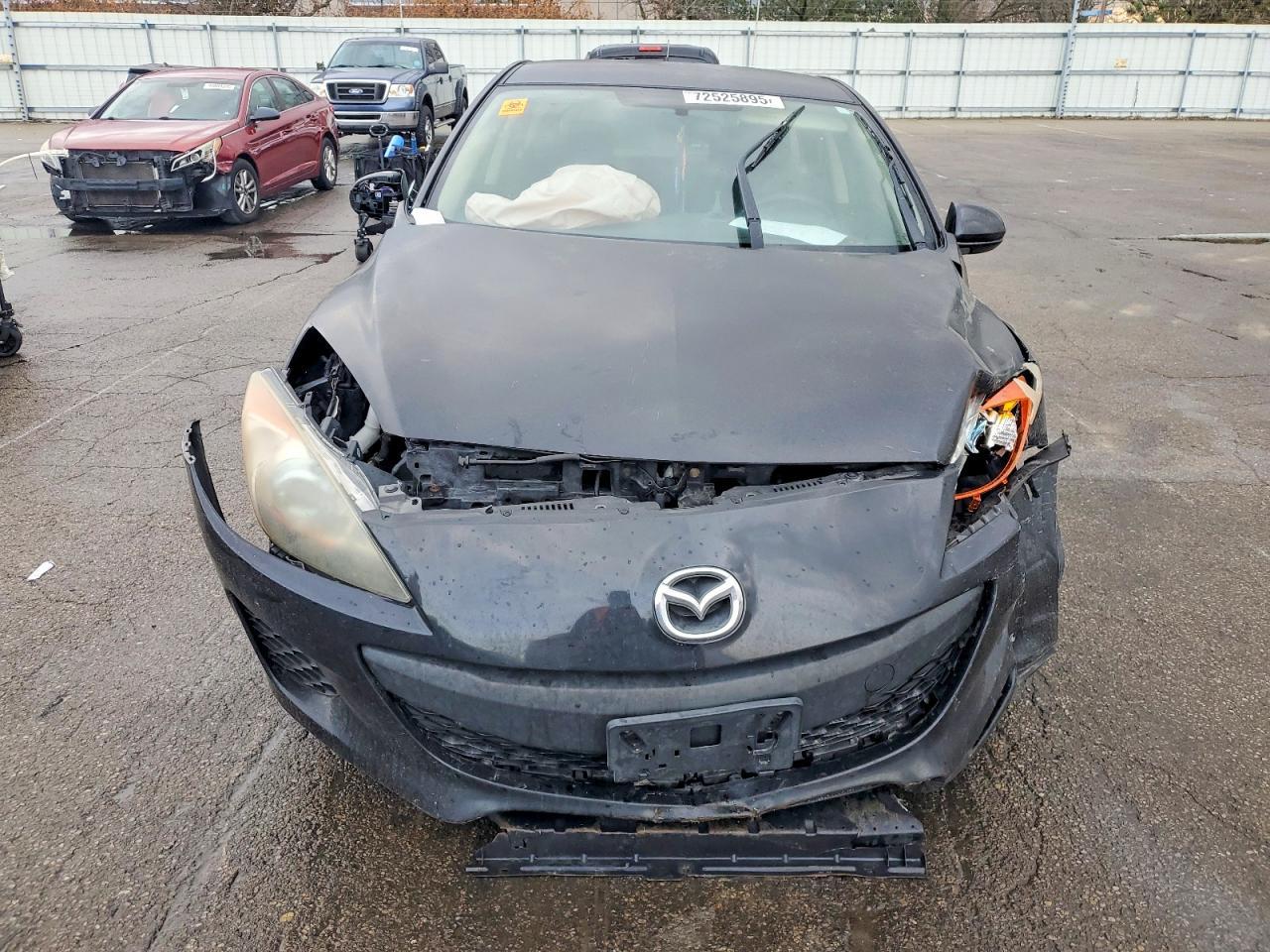 2012 Mazda 3 I