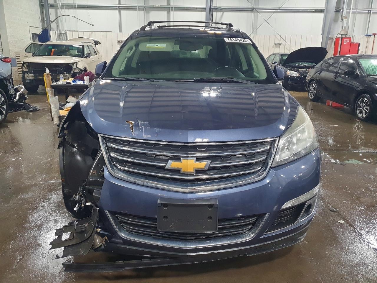 2013 Chev Traverse lt