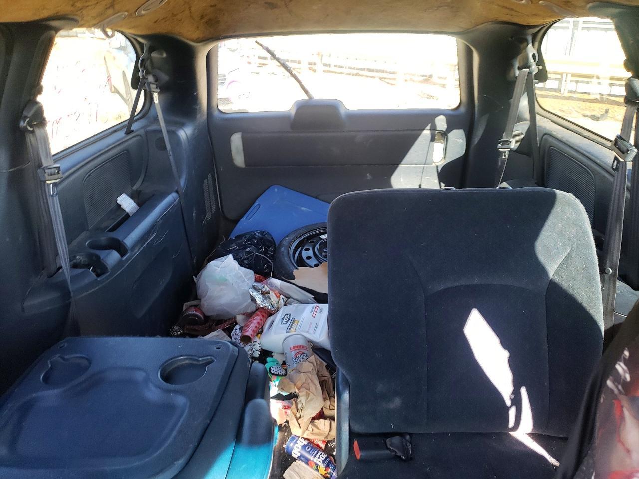 2003 Dodge Grand Caravan Sport
