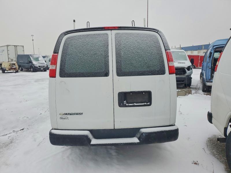 2020 Chevrolet Express G2500