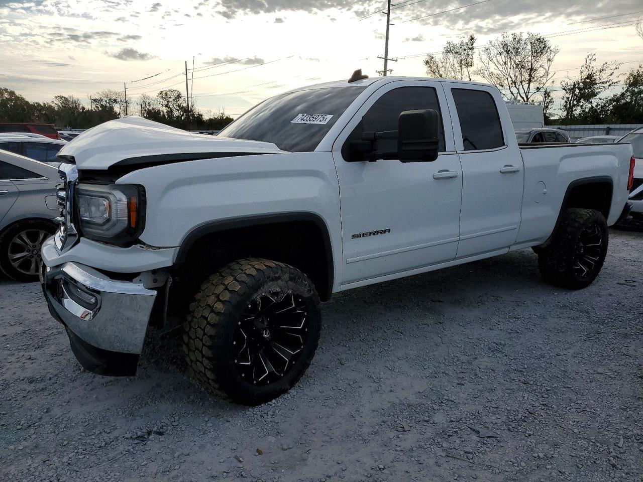 2018 GMC Sierra C1500 sle