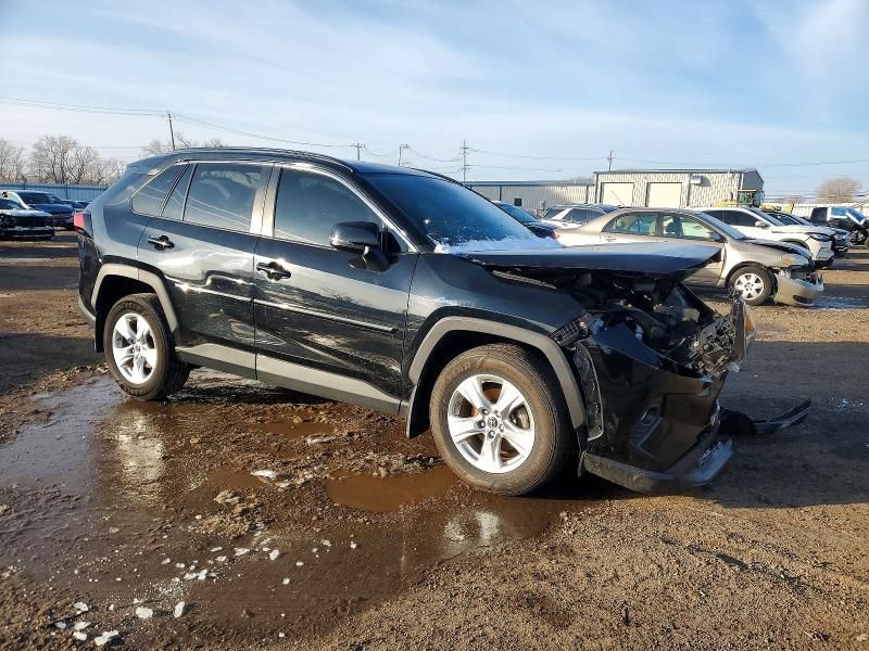 2019 Toyota Rav4 xle