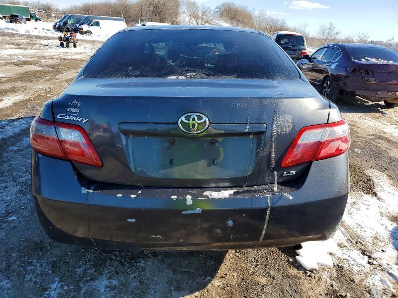 2008 Toyota Camry le