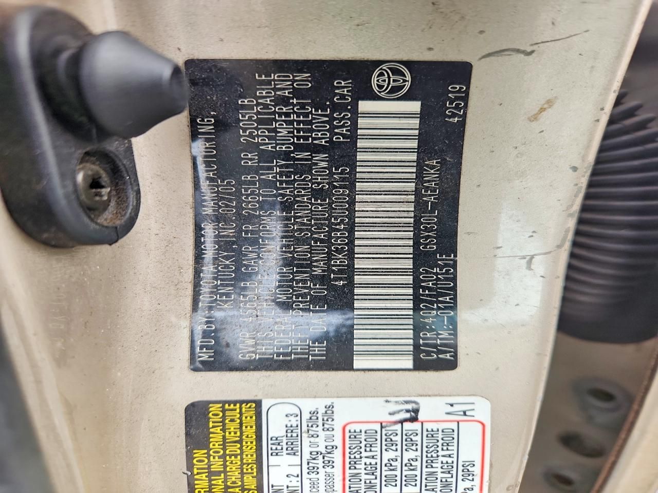 2005 Toyota Avalon xl