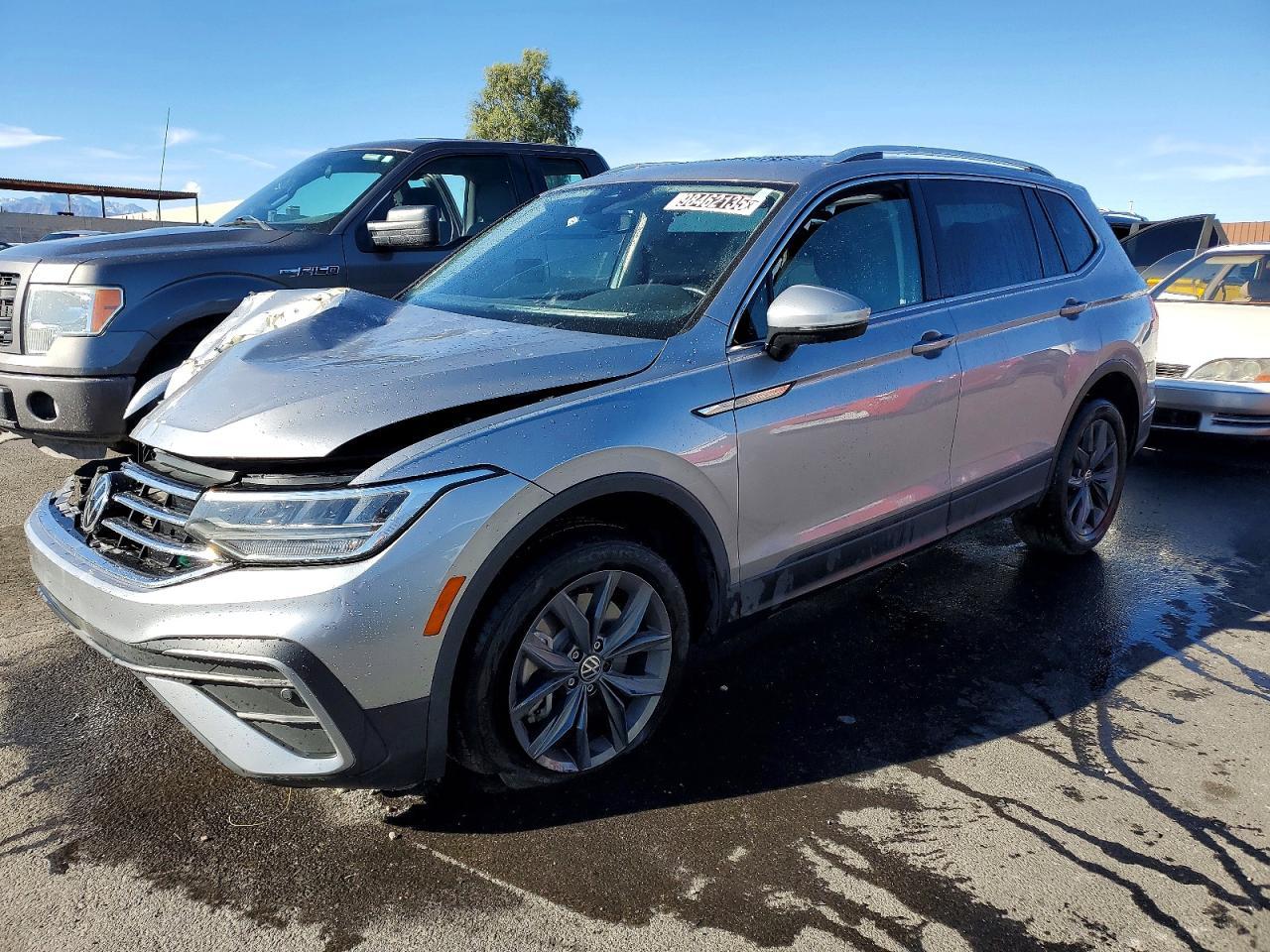 2022 Volkswagen Tiguan se