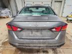2023 Niss Altima s