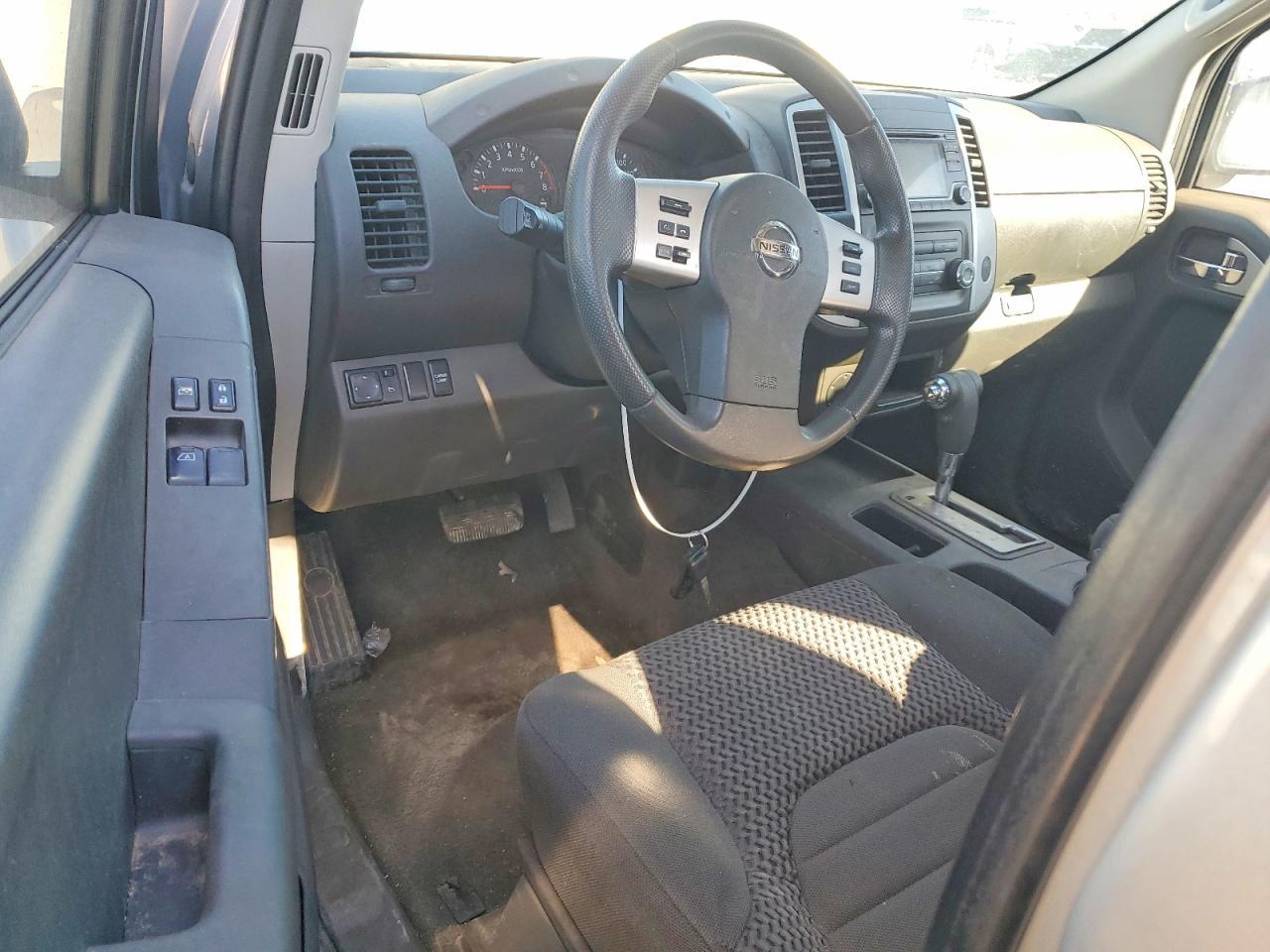 2018 Nissan Frontier s