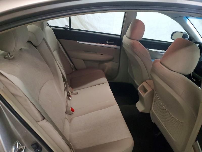 2014 Subaru Legacy 2.5i Premium