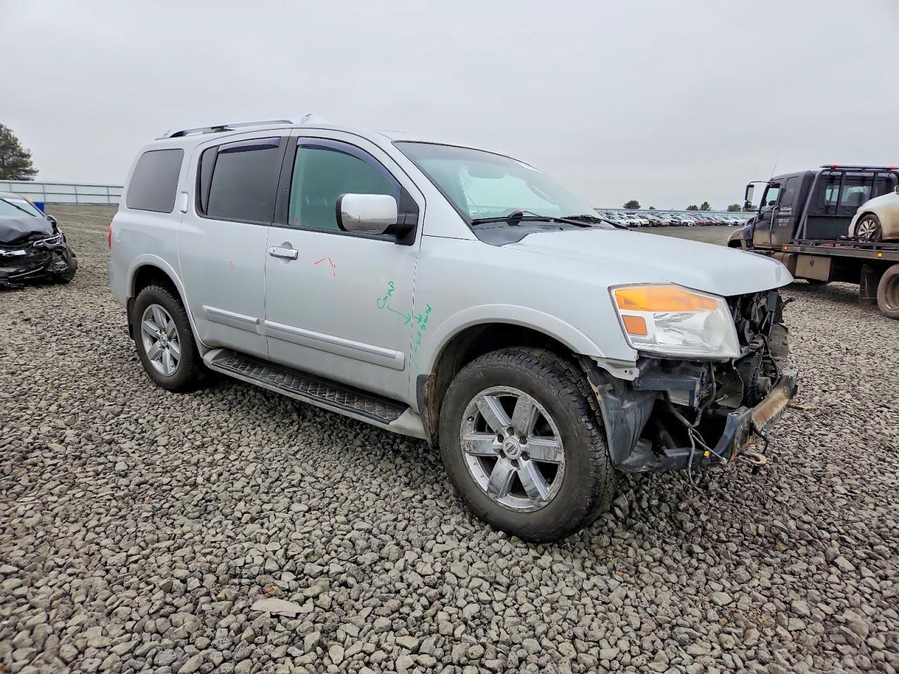 2012 Nissan Armada sv
