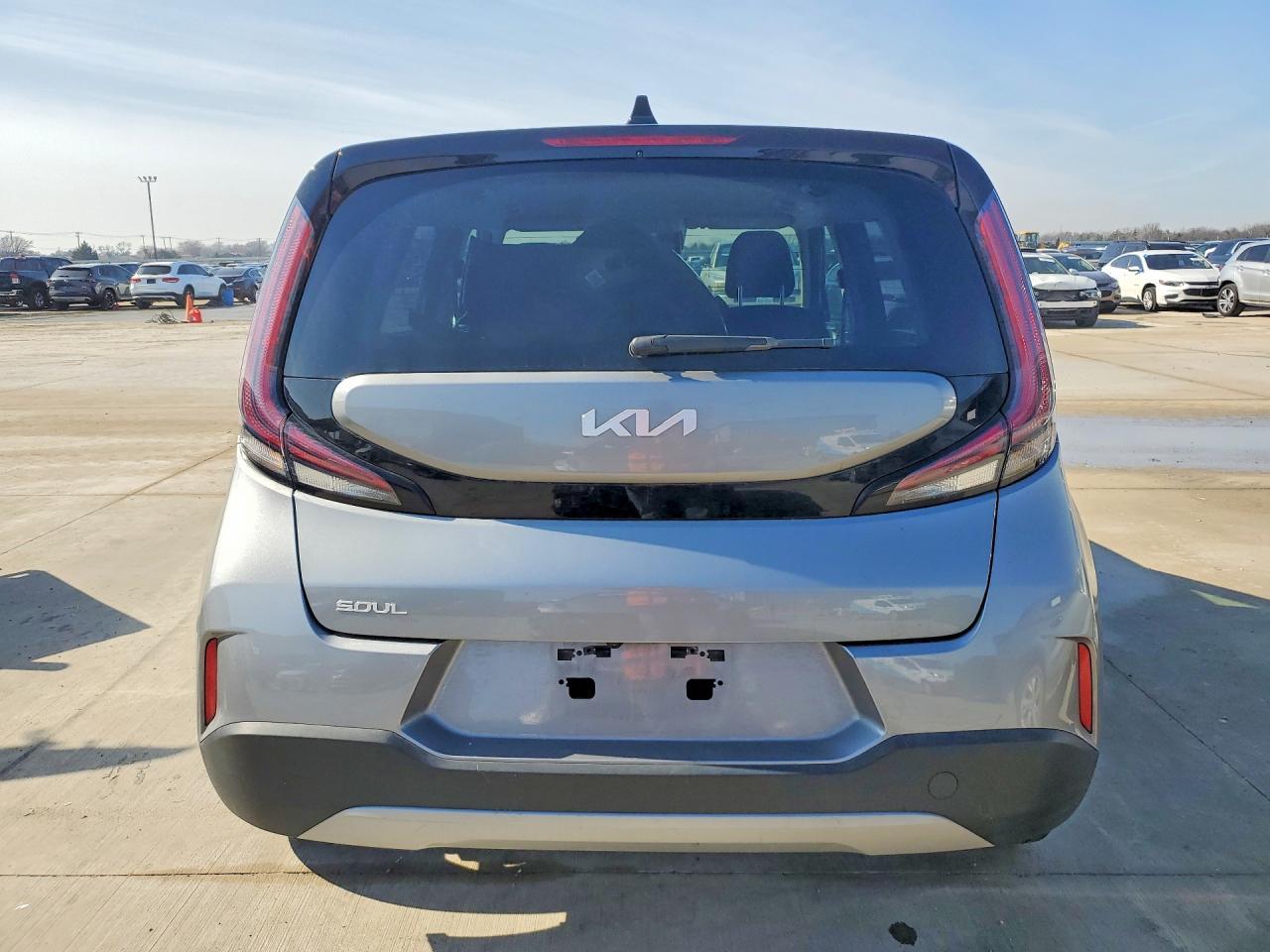 2023 KIA Soul lx